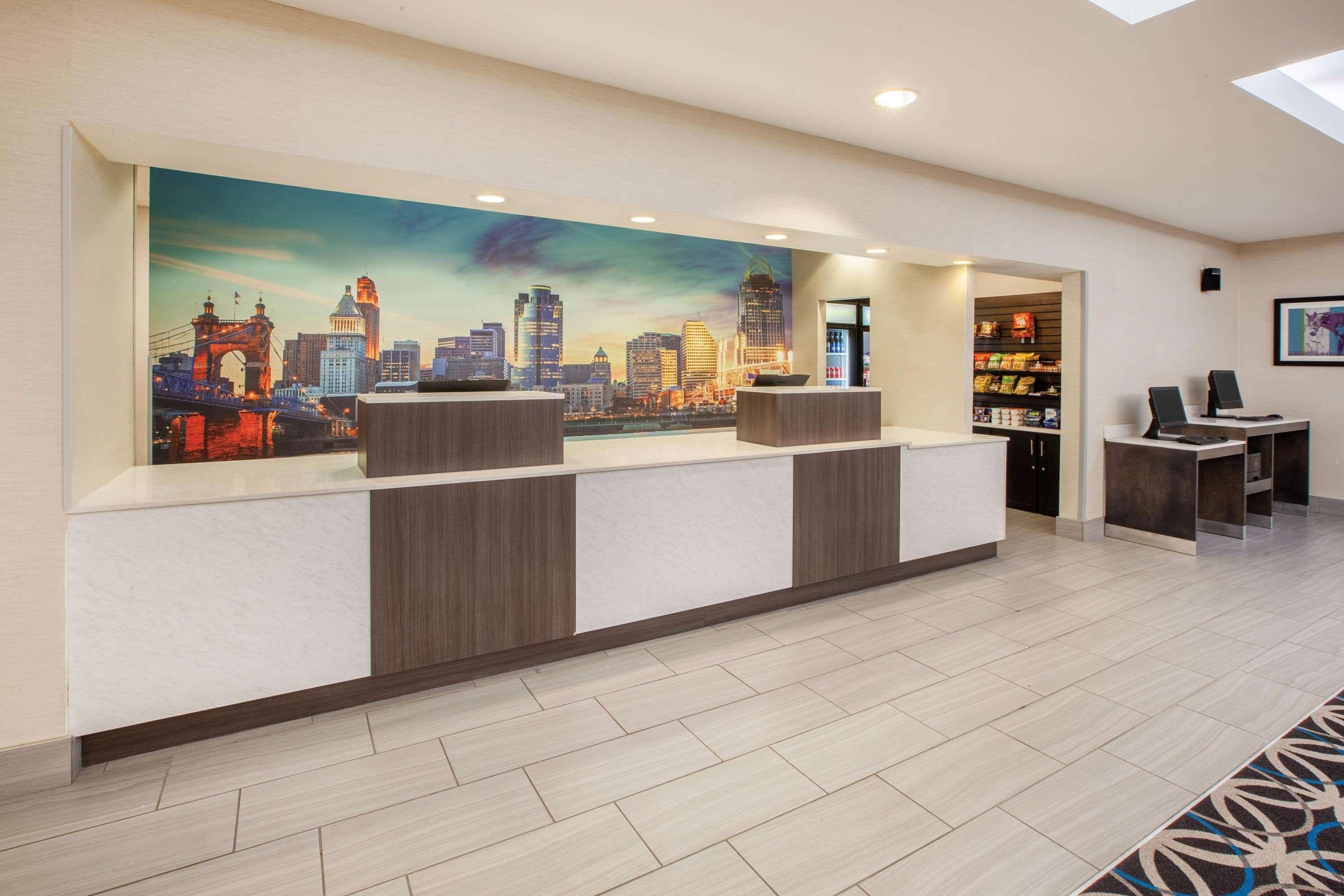 La Quinta By Wyndham Cincinnati Airport Флорънс Екстериор снимка