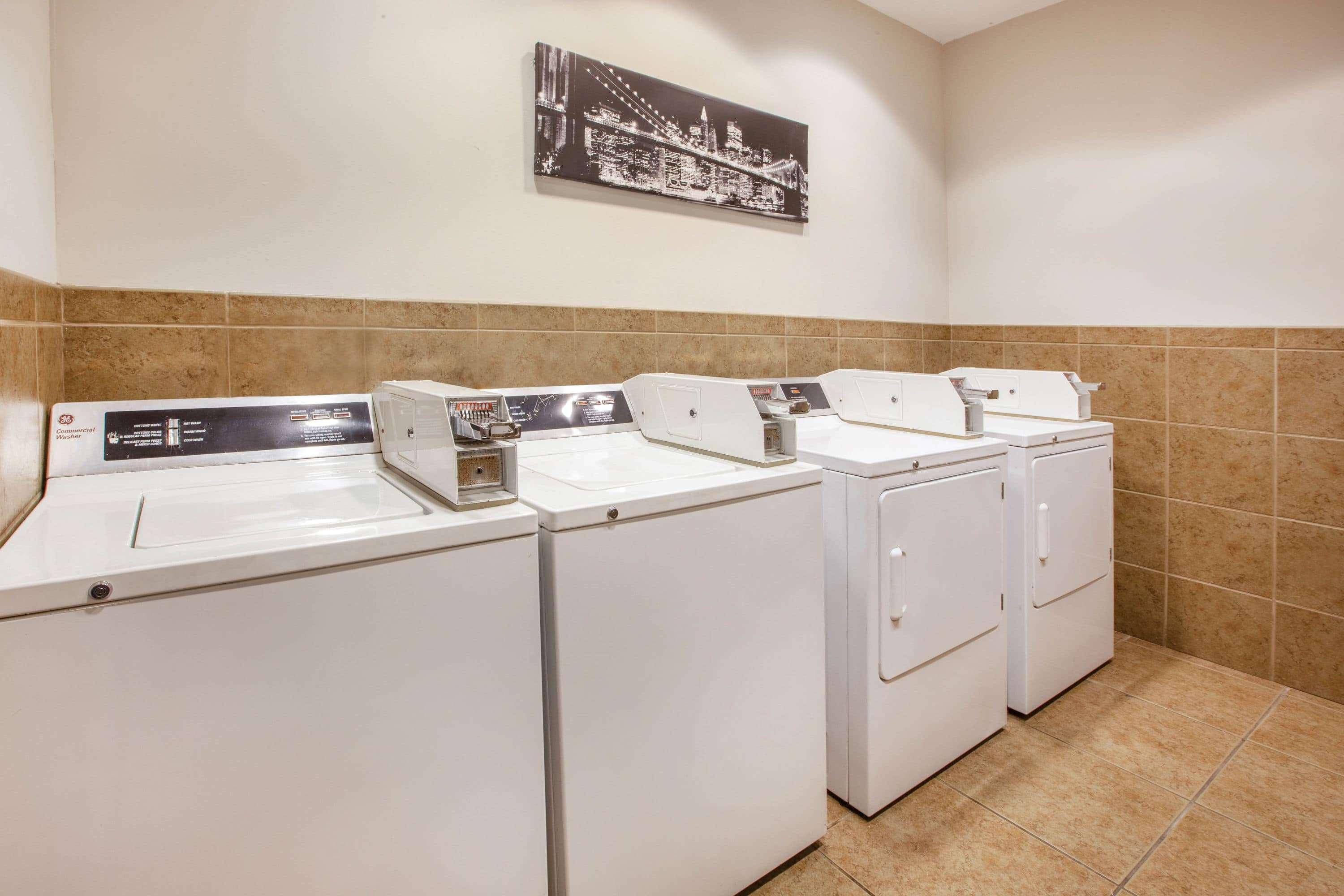 La Quinta By Wyndham Cincinnati Airport Флорънс Екстериор снимка