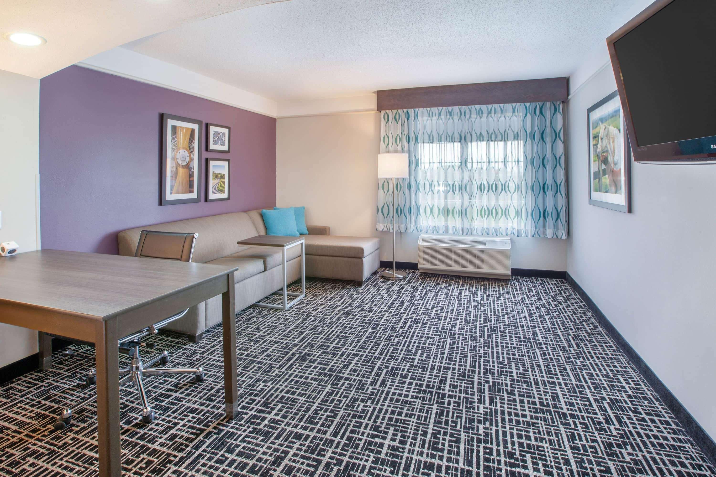 La Quinta By Wyndham Cincinnati Airport Флорънс Екстериор снимка